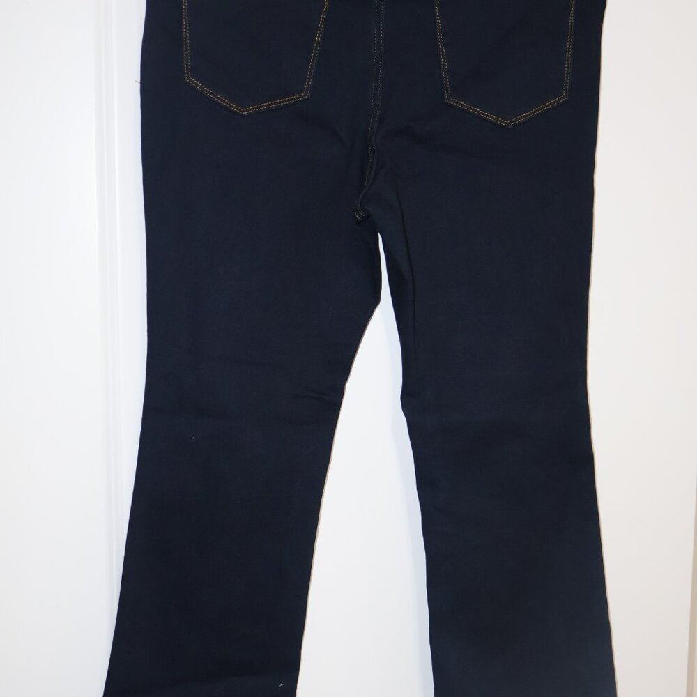 Anne Klein High Rise Bootcut Jeans Indigo Rinse 12P New - Picture 11 of 12